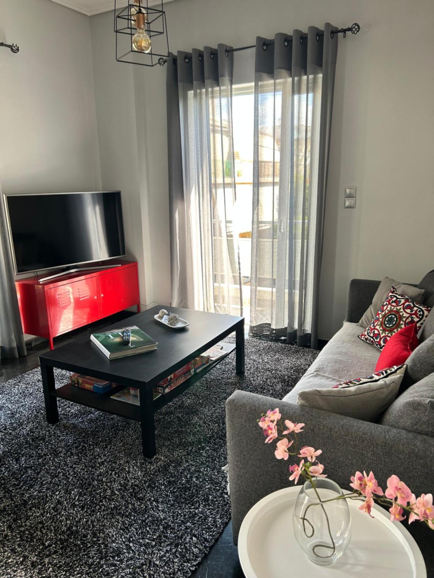 Beautiful Apartment Next To Metro Station Atina Dış mekan fotoğraf