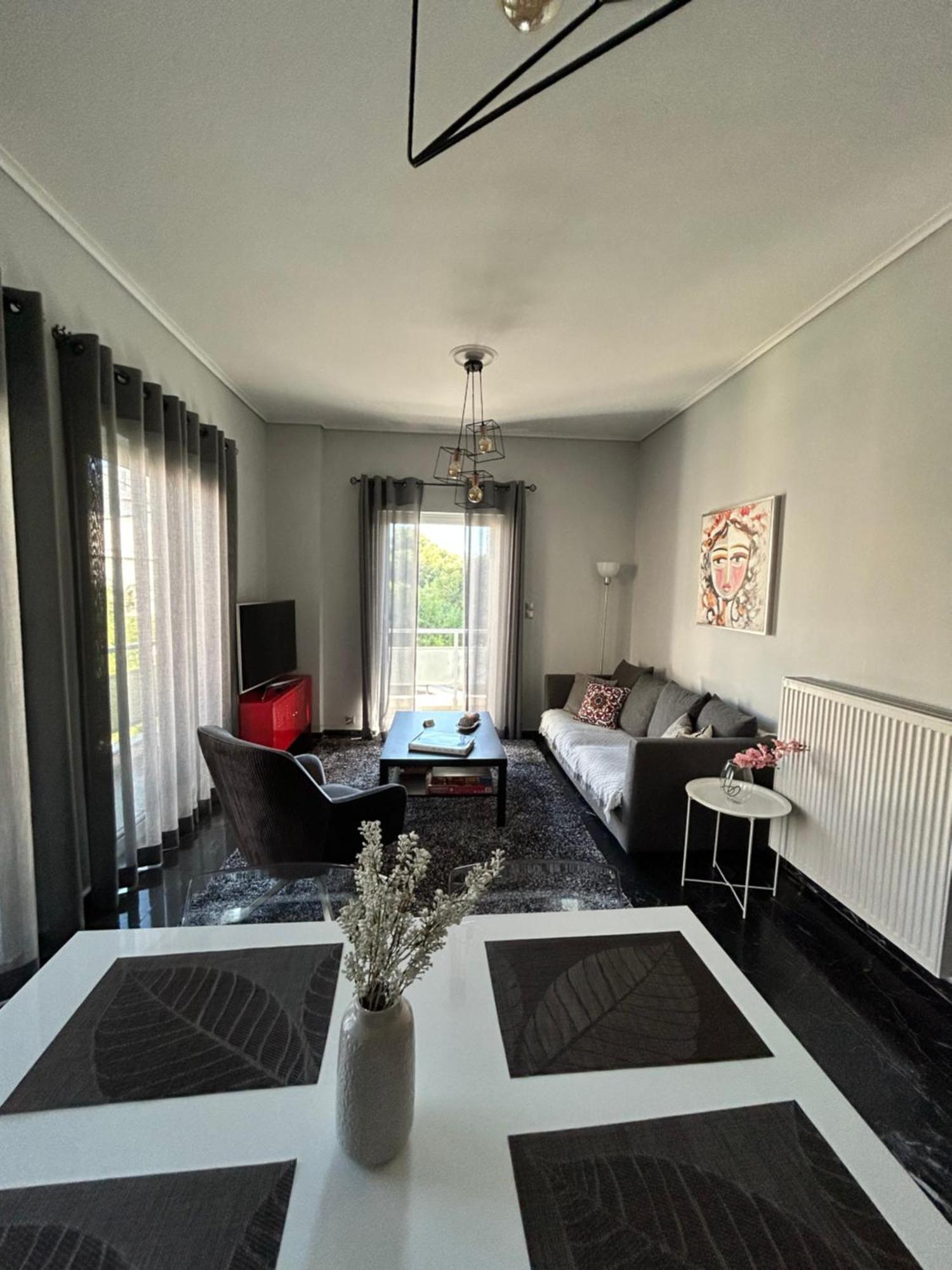 Beautiful Apartment Next To Metro Station Atina Dış mekan fotoğraf