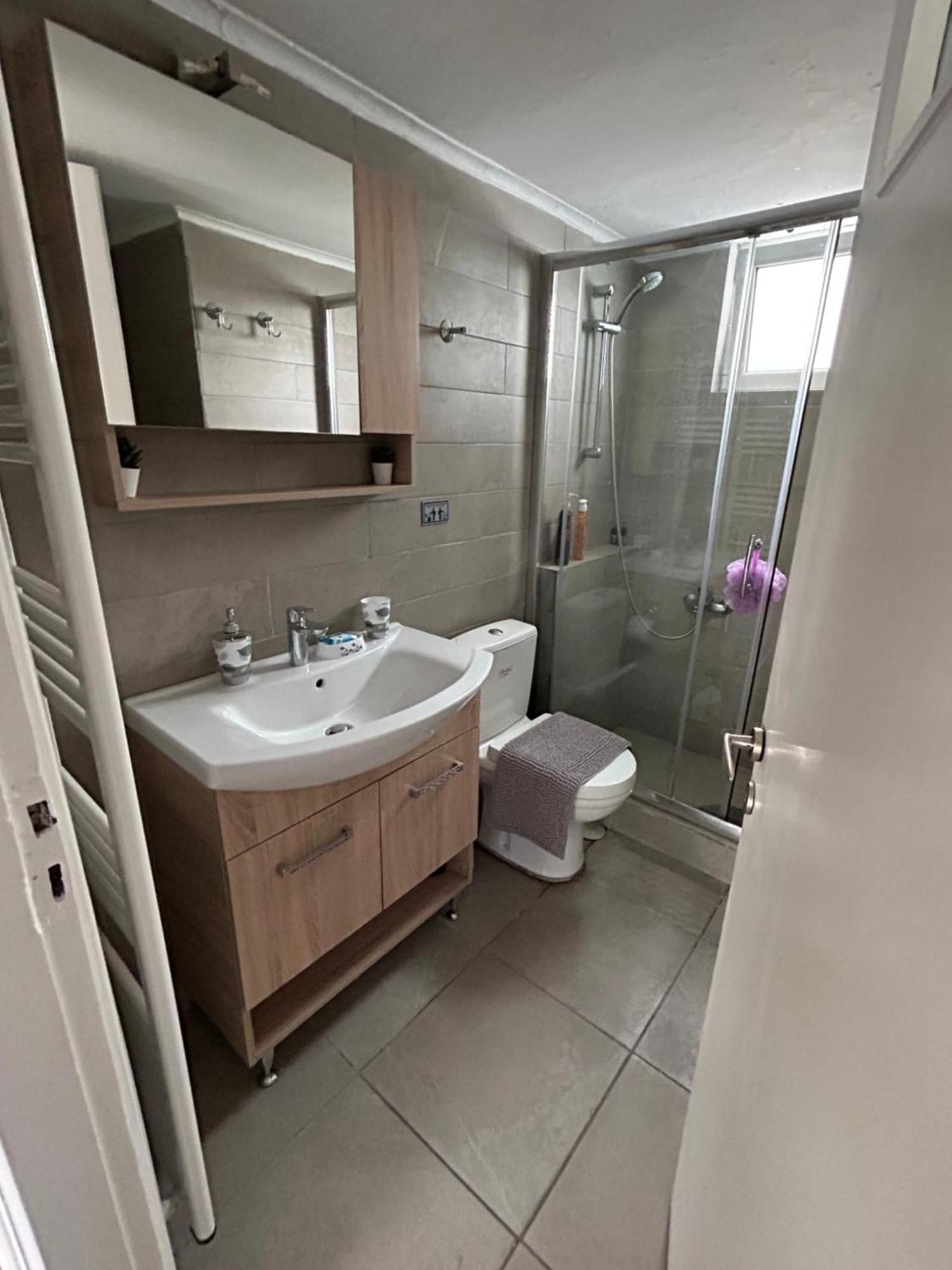 Beautiful Apartment Next To Metro Station Atina Dış mekan fotoğraf